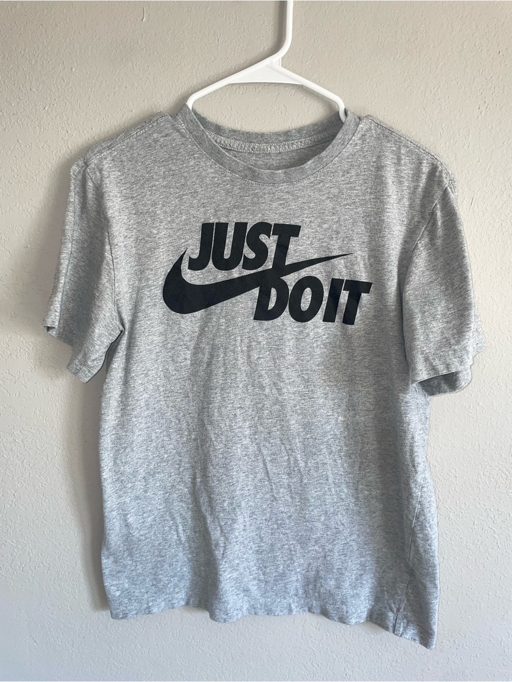Nike Gray 'Just Do It' Short Sleeve Tee